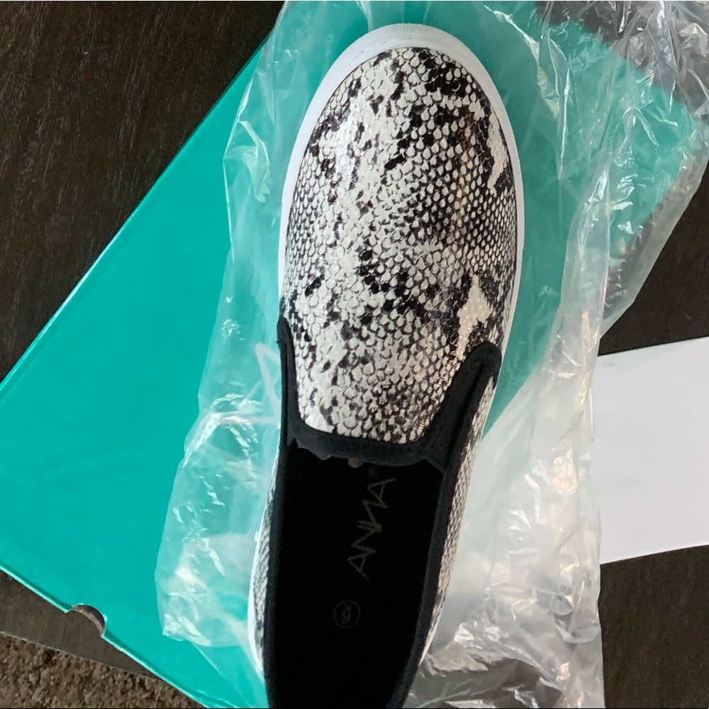 Brand New Anna slip on